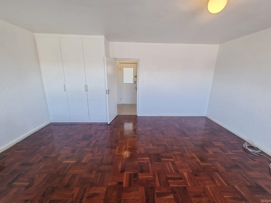 To Let 0 Bedroom Property for Rent in Sea Point Western Cape